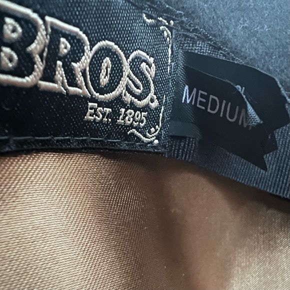 Goorin Brothers Bros. hat size Medium black feather ribbon wool cloche 1920s - Picture 13 of 14